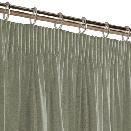 Pencil heading curtain