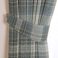 Kellan check tieback - Pebble