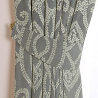 Alaina tieback - Grey